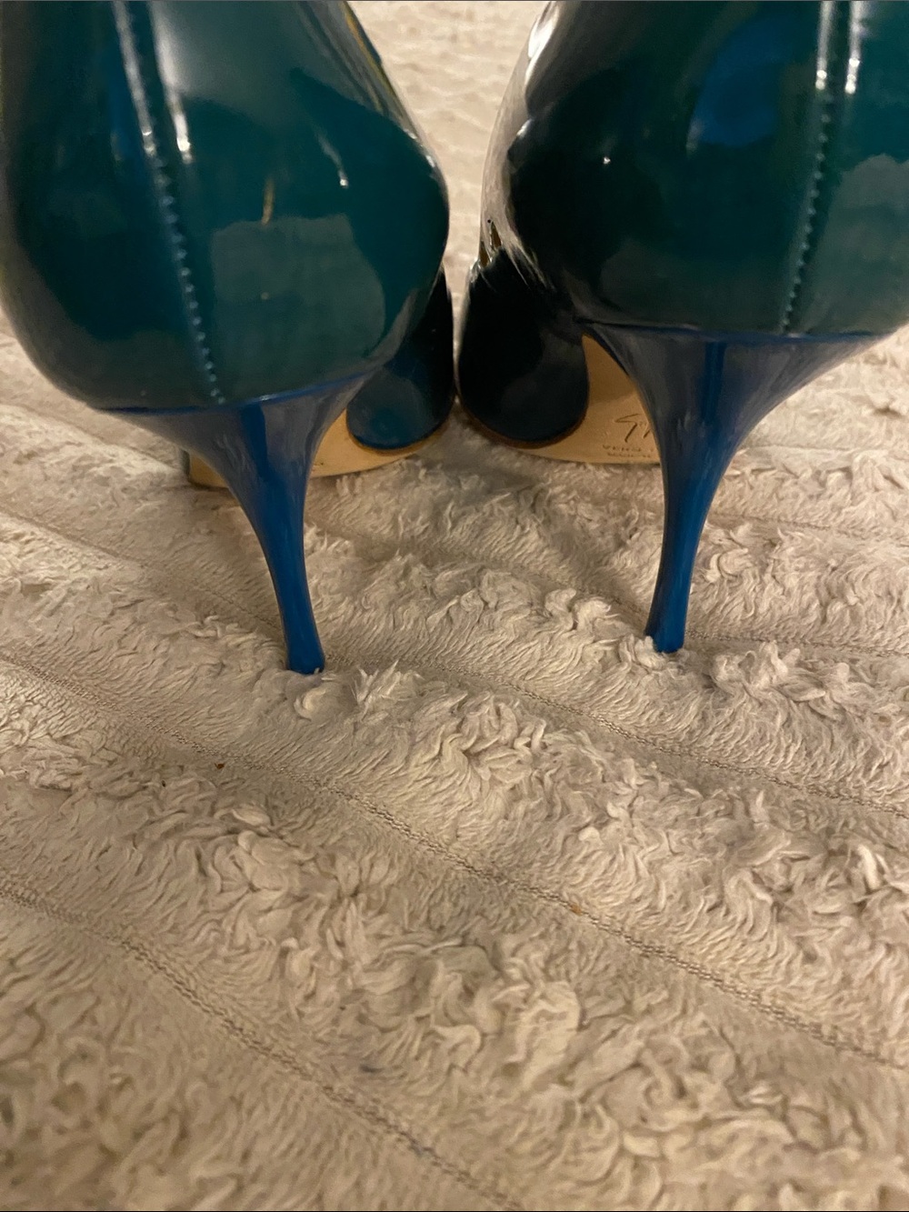 NWOT, Giuseppe Zanotti Teal Patent Leather Pointed-Toe Pumps